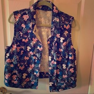 I Heart (❤️) Ronson - Pink Floral Print Denim Vest